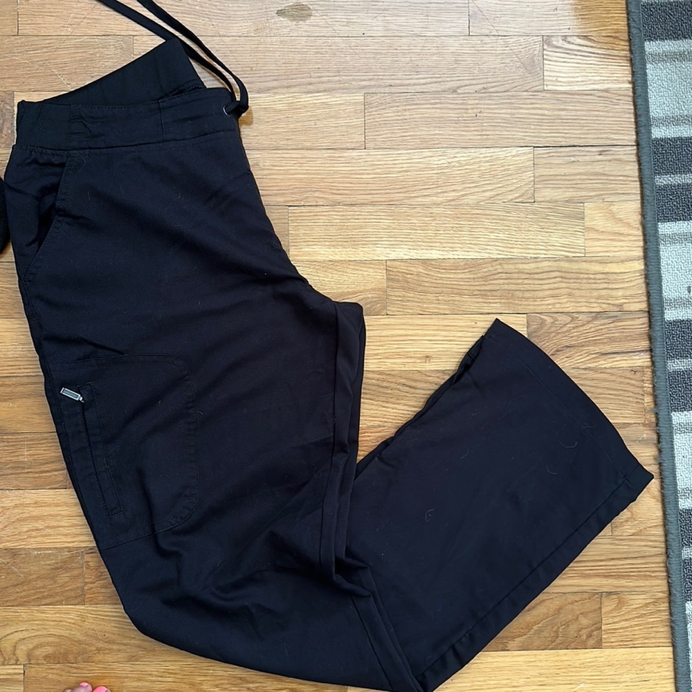 Greys anantomy size medium black scrub pants